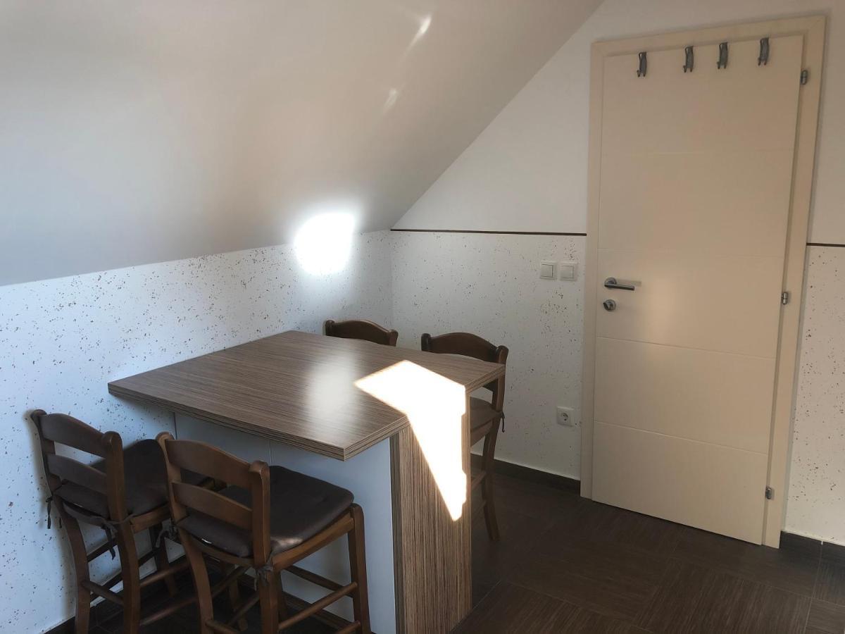 Apartament Apartma Ajda Kranj Zewnętrze zdjęcie